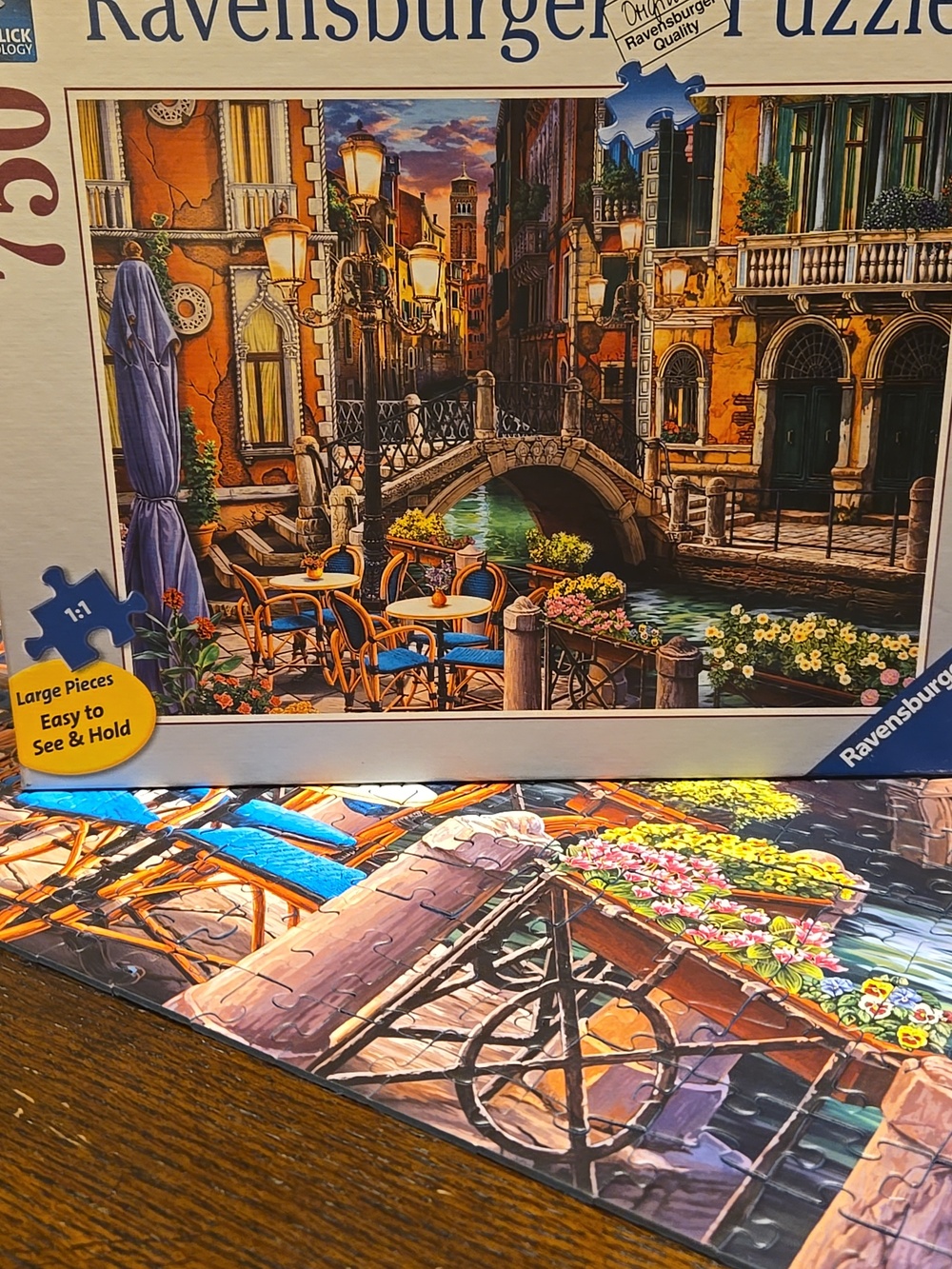 Ravensburger 750 Piece Puzzle